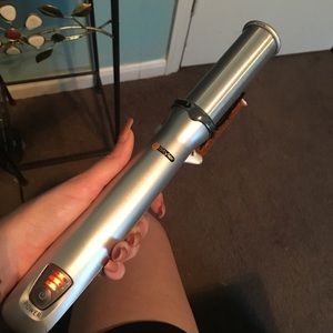 In style brand new hair straightener!